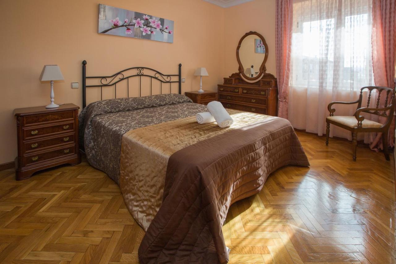 Apartamentos Turisticos Avila Villa Carmen II エクステリア 写真